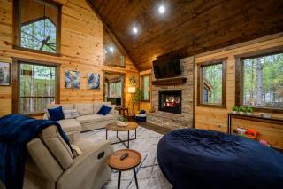 Red Fern Cabin Beauty Awaits - Broken Bow - 0