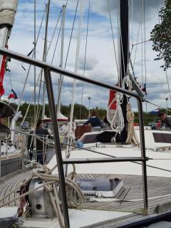 Voilier confortable en bois - 5