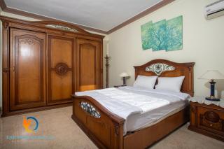 Large 2-bedroom apartment - 6