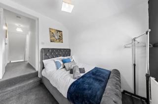 3 bed house in historic Rochester - 8