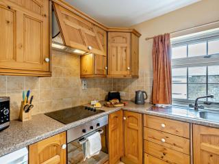 2 Bed in Alford 92252 - - 7