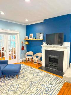Fan District Charm 4BR Retreat Walk to Carytown - Richmond - 0