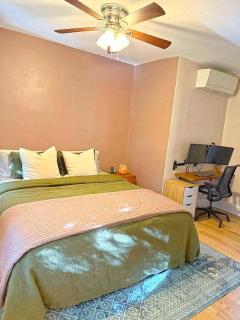 Fan District Charm 4BR Retreat Walk to Carytown - Richmond - 8