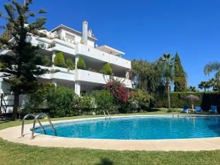 Puente Romano Bright apt Terrace, Pool & Garden View - Marbella - 8