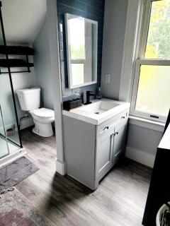 Walkerville Luxury Apt -River Views & Balcony - Windsor - 7
