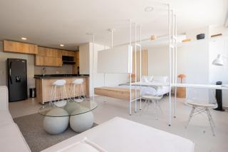 Elegant apt in Laureles The best area in Medellin - Medellín - 4