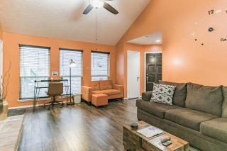SW Houston Eclectic Living - Houston - 5