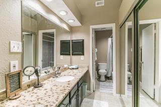 SW Houston Eclectic Living - Houston - 4
