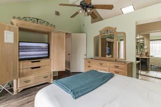 SW Houston Eclectic Living - Houston - 2