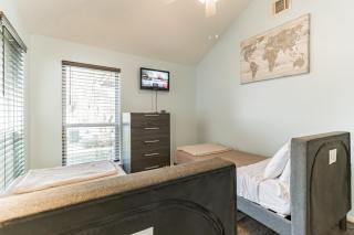 SW Houston Eclectic Living - Houston - 1