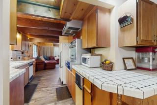 Retro Cabin - Lake Arrowhead - 1