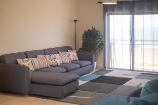 Spacious Sea View 2BR Apartment - 0