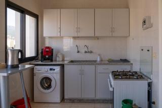 Spacious Sea View 2BR Apartment - 8