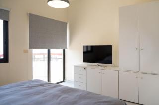 Spacious Sea View 2BR Apartment - 5