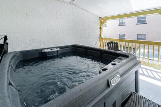 L'Auberge Saint-Anne-Billard Spa - Sainte-Anne-de-Beaupré - 9