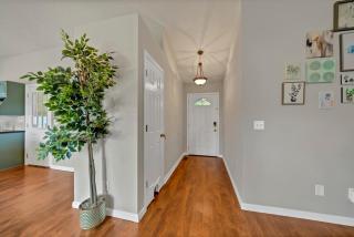The Nestle 3-Bed 2-Bath Chapin - Near Lake Murray - Chapin - 6