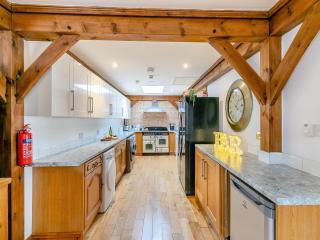 The Lodge - Gloucester - 4