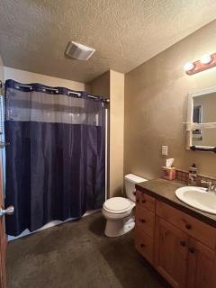 The Cozy Acorn Cascade Lake Retreat - 1