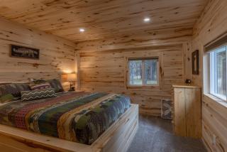Bear Den - Fire pit -Hammocks -BBQ -Yellowstone - Island Park - 9