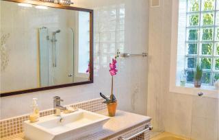 Awesome Home In Tordera - Tordera - 3