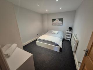 Spacious 2 bed appartment next to BAE with spa bath - Barrow in Furness - 5