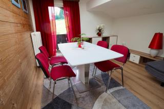 Ferienwohnung Kurz - Brigitte Kurz - 1