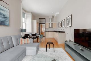 Chic 2Bed 2BAth by Hyde Park - Londra - 0