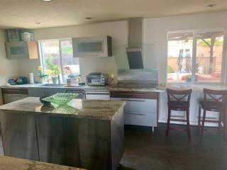 Room in Bay Park, San Diego - 4