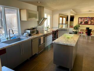 Room in Bay Park, San Diego - 5