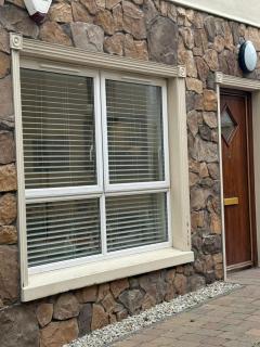 Ballycastle, Beachside Apartment - 4