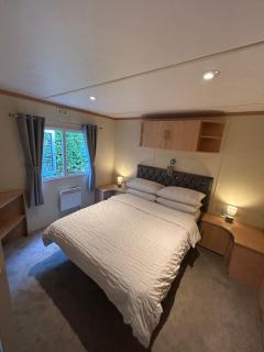Bailey's Caravan Hire - Sealands Plot 1 - Wi-Fi - Dog Friendly - Ingoldmells - 0