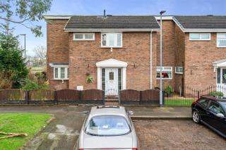 Parkland 3-Bedroom, 5 Beds, Walk to Metro, Tesco, Lidl, Near Airport Sleep 7 - Wythenshawe - 5