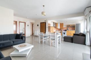 3 Bedroom Apartment, Easy Parking - Alexandroúpolis - 8