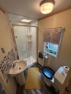 Bailey's Caravan Hire - Sealands Plot 1 - Wi-Fi - Dog Friendly - Ingoldmells - 4