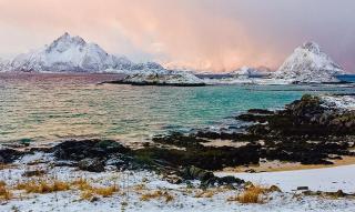 Arctic Family Adventure In Tunstad, Nordnorway - 1