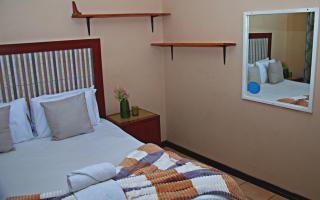 Greenboat guesthouse - Witbank - 2