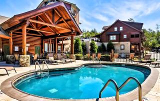 FamilyCozyHideawayPoolTableGrill - 7