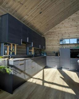 Architect-Designed Cabin Near Hardangerfjord - Garnes - 9