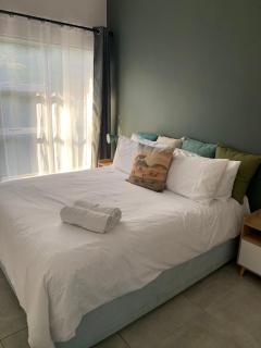 Immaculate self catering family home - George - 1