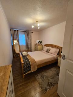 Spacious 2 Bedrooms Apartment - Glasgow - 8