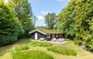 Cozy Home In Dronningmølle With Wifi - Dronningmølle - 0