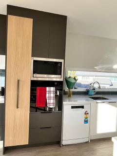 brand new Lakeside cozy deluxe - 2