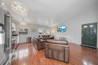 Pet Friendly Near Airport 25Mi to Downtown CHI - Villa Park - 8