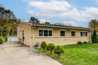 Pet Friendly Near Airport 25Mi to Downtown CHI - Villa Park - 5