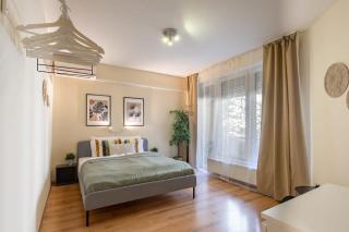 Modern Comfy Home - Easy Parking - 5