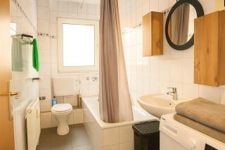 Livemore24 - Apartment 2 in Duisburg WLAN - Smart-TV - 24-7 Check-in und Küche - Duisburgo - 1