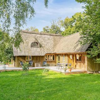 Romantic Wooden House For Family Near Beaches - Rørvig - 6