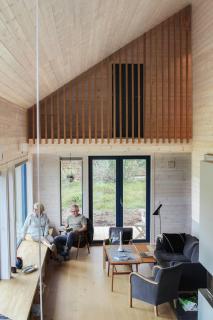 Vakre Arkitektoniske Linjer Nede Ved Vågslidvatnet - Vågsli - 6