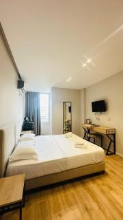 Blloku Luxurious Studio - Tirana - 0