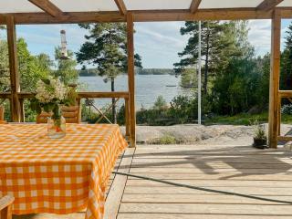 Idyllic Island House With Pool - Svartsö - 2